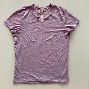 BABATON Aritzia Lilac Purple T-Shirt Size  S